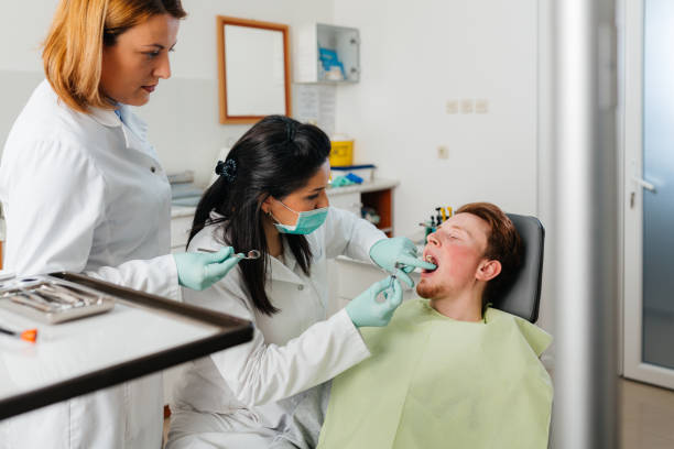 Best Dentist for Tooth Abscess  in Westlake Corner, VA